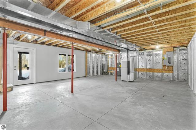 1713 Vanderlip Road Traverse City, MI 49686 - Photo 41 of 53 41