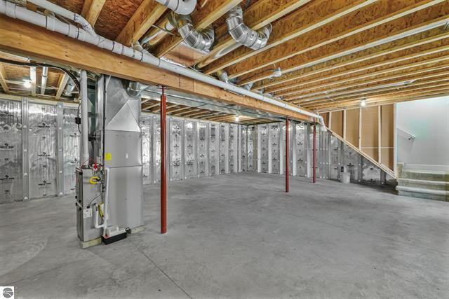 1713 Vanderlip Road Traverse City, MI 49686 - Photo 43 of 53 43