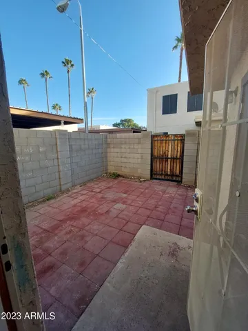 $1,725 | 6140 West Townley Avenue, Glendale, AZ 85302