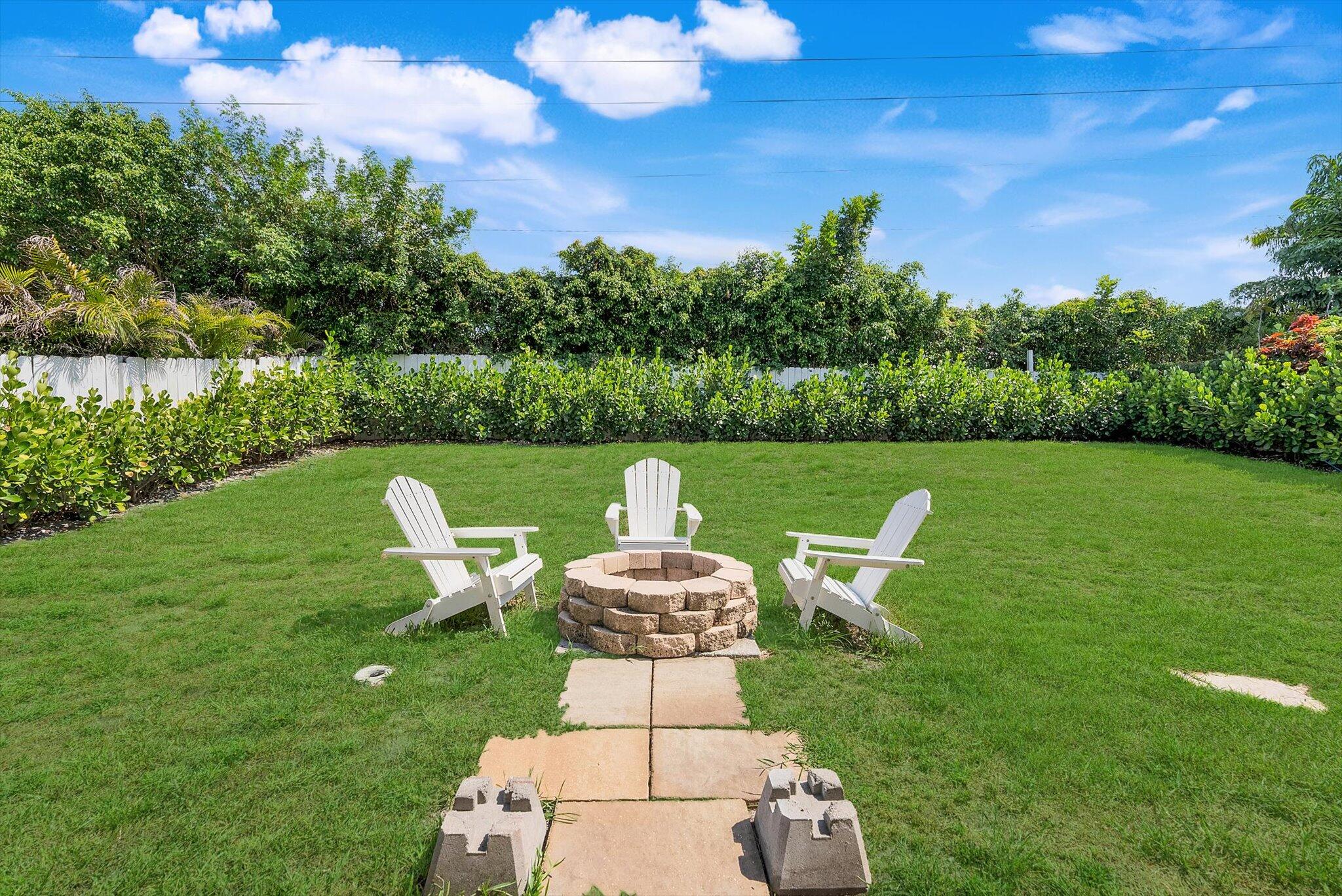 18905 Cloud Lake Circle Boca Raton, FL 33496 - Photo 20 of 35 Backyard