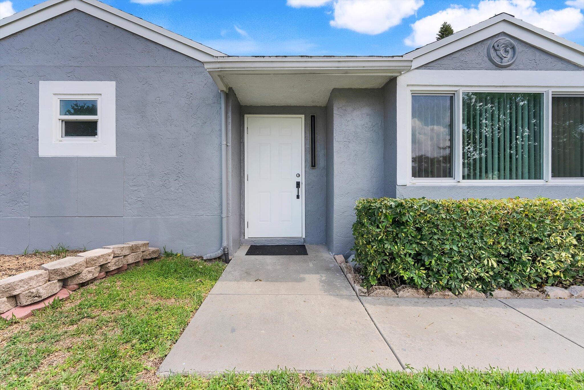 18905 Cloud Lake Circle Boca Raton, FL 33496 - Photo 25 of 35 Entrance