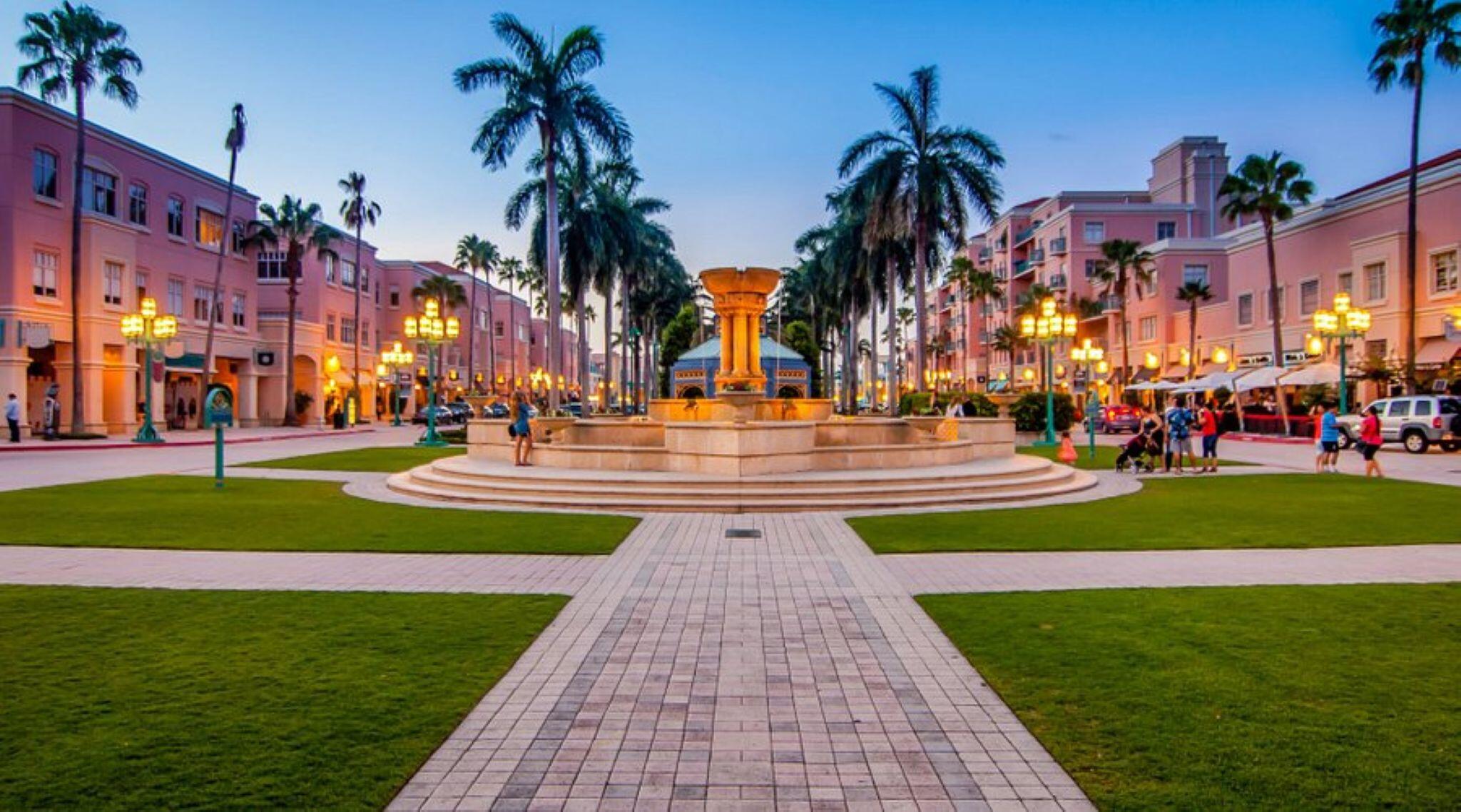 18905 Cloud Lake Circle Boca Raton, FL 33496 - Photo 32 of 35 mizner park fountain