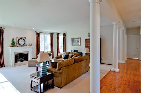 27 Overlook Road Hopkinton, MA 01748 - Photo 7 of 23 Gallery Image 7