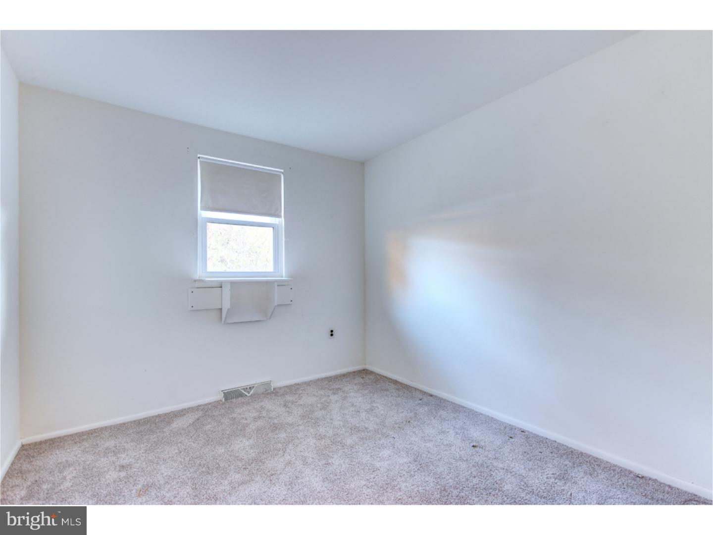 7600 Buttercup Road Macungie, PA 18062 - Photo 15 of 25 Gallery Image 15