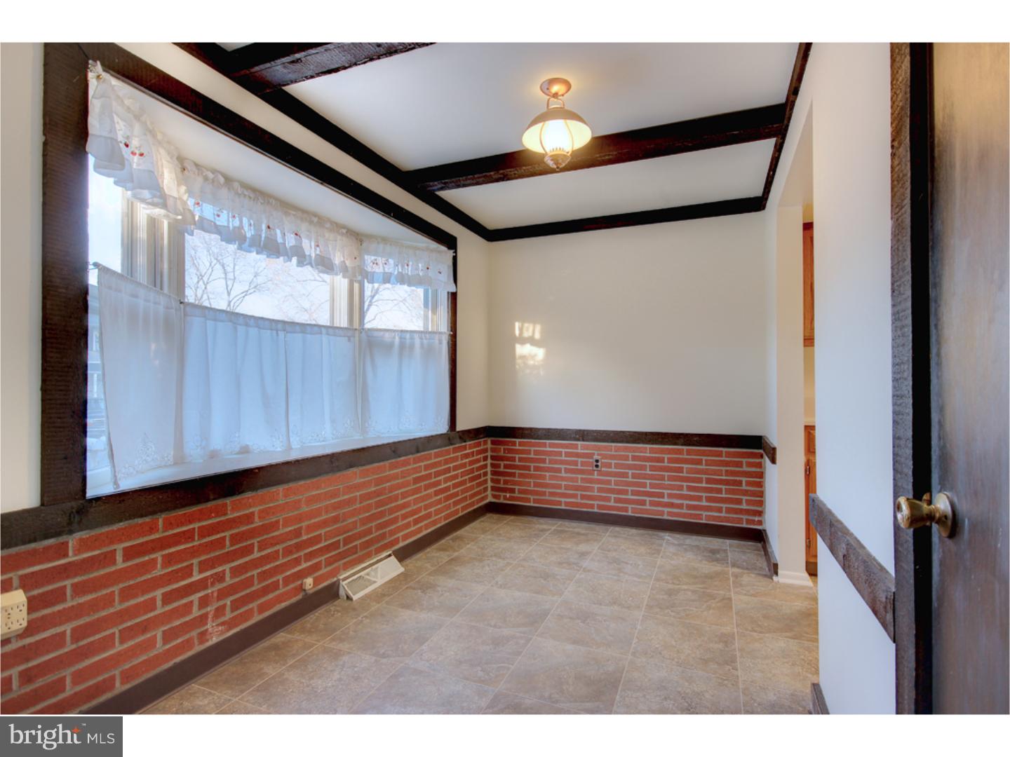 7600 Buttercup Road Macungie, PA 18062 - Photo 4 of 25 Gallery Image 4