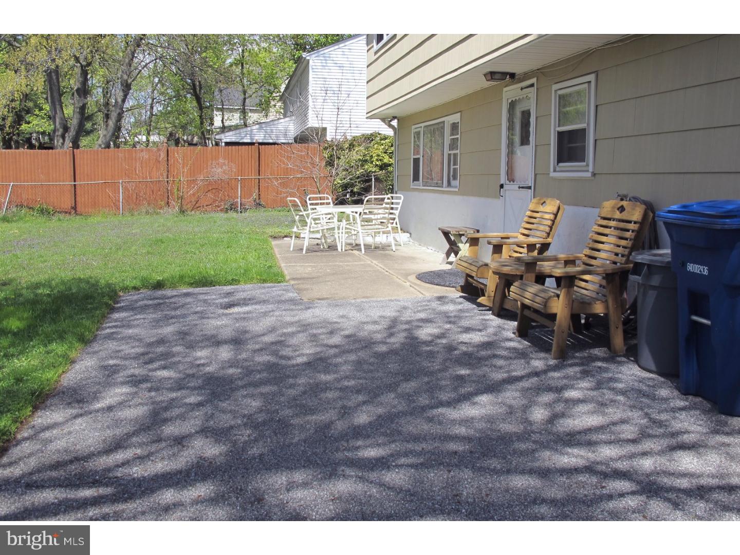 2107 New Albany Road Cinnaminson, NJ 08077 - Photo 19 of 20 Patio