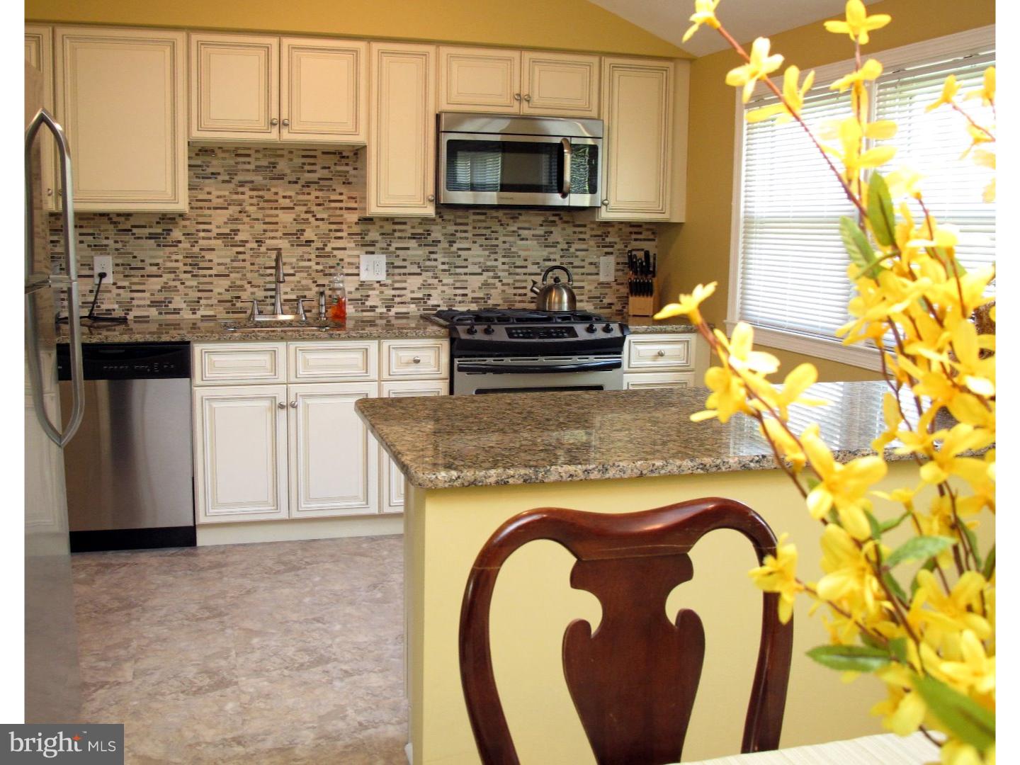 2107 New Albany Road Cinnaminson, NJ 08077 - Photo 6 of 20 Kitchen