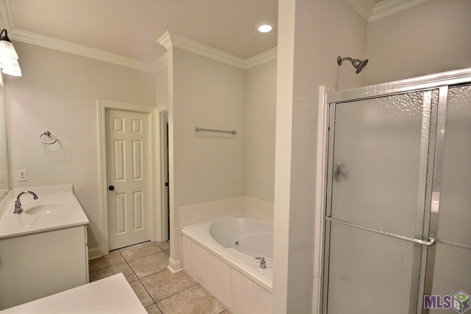 5740 Hidden Ridge Lane Baton Rouge, LA 70816 - Photo 16 of 21 Gallery Image 16