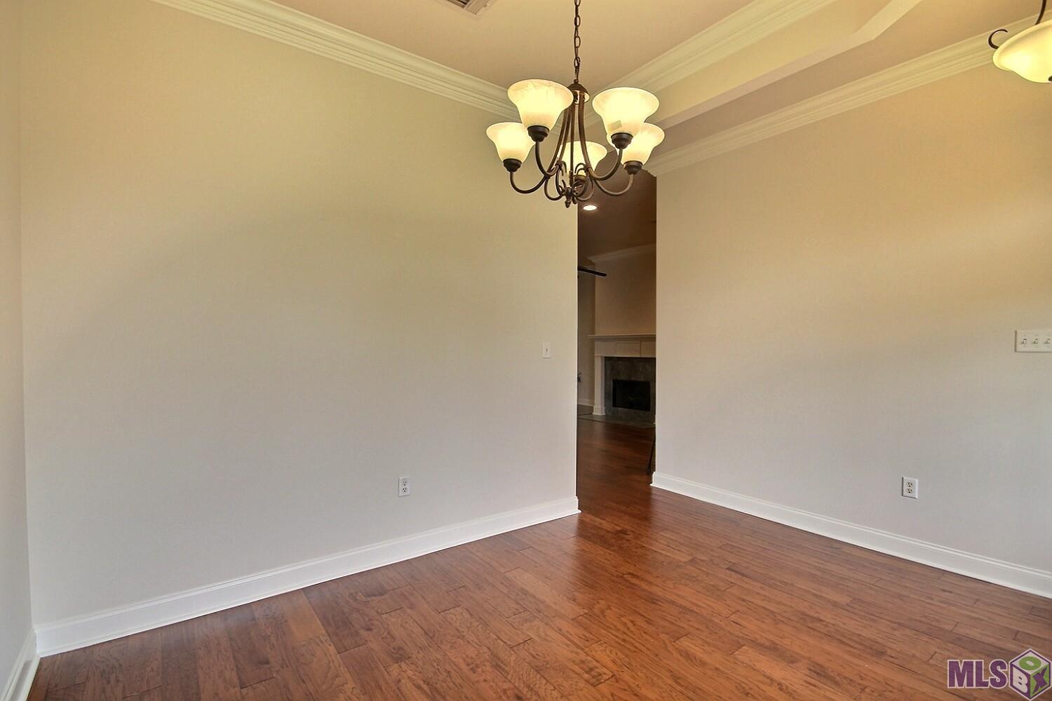 5740 Hidden Ridge Lane Baton Rouge, LA 70816 - Photo 3 of 21 Gallery Image 3