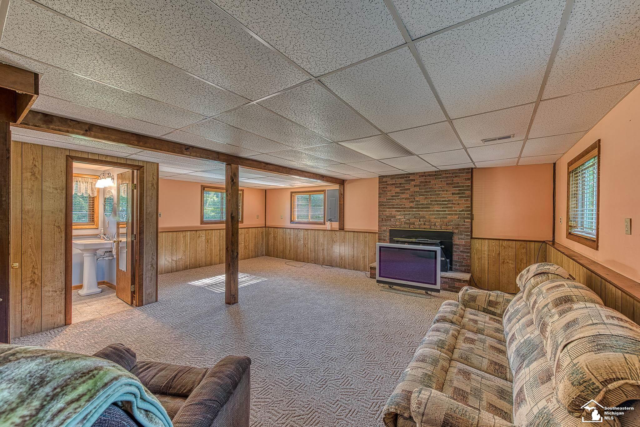 11533 Day Road Dundee, MI 48131 - Photo 10 of 34