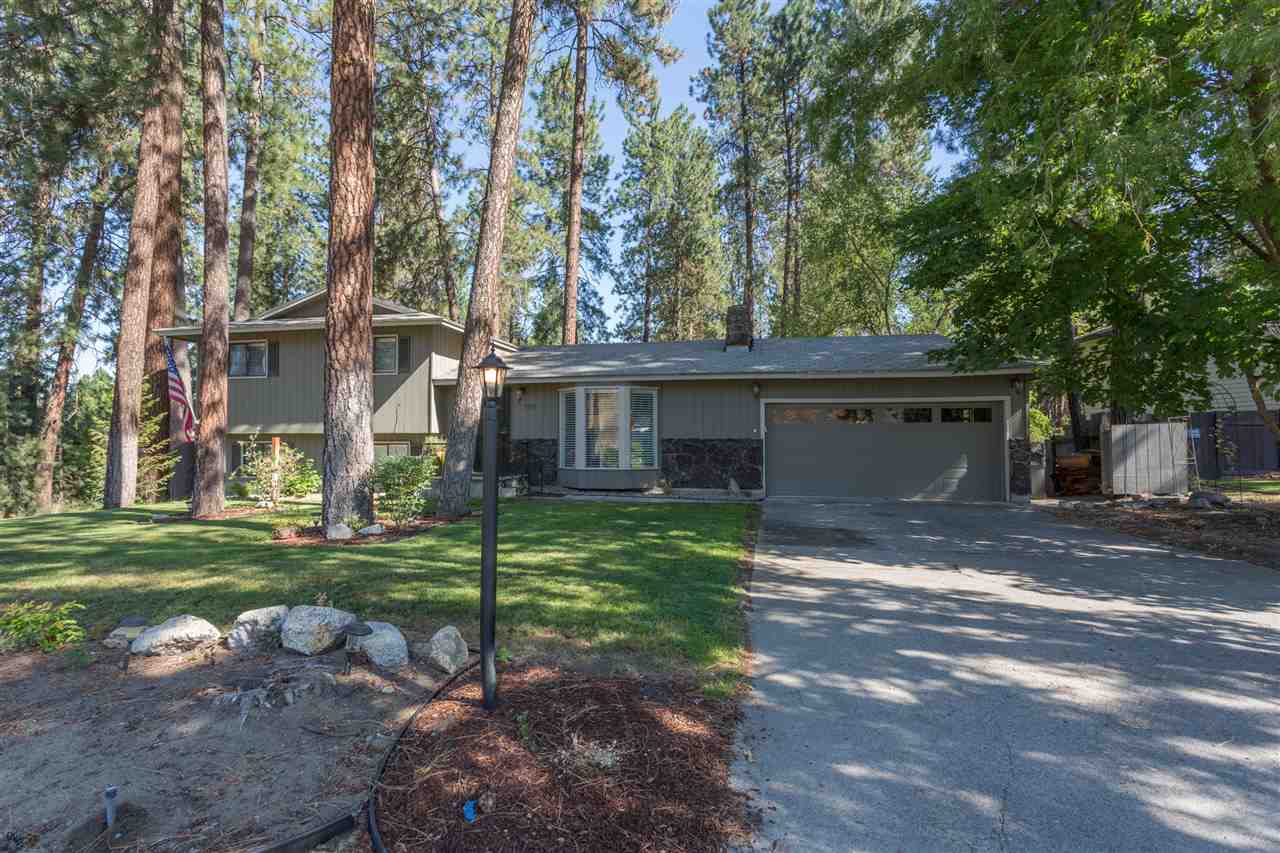 205 East Elcliff Road Spokane, WA 99218 - Photo 1 of 19