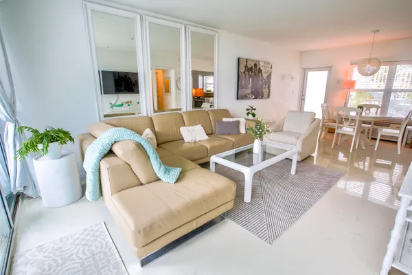 $299,000 | 1043 Hillsboro Mile, Unit 18C, Hillsboro Beach, FL 33064