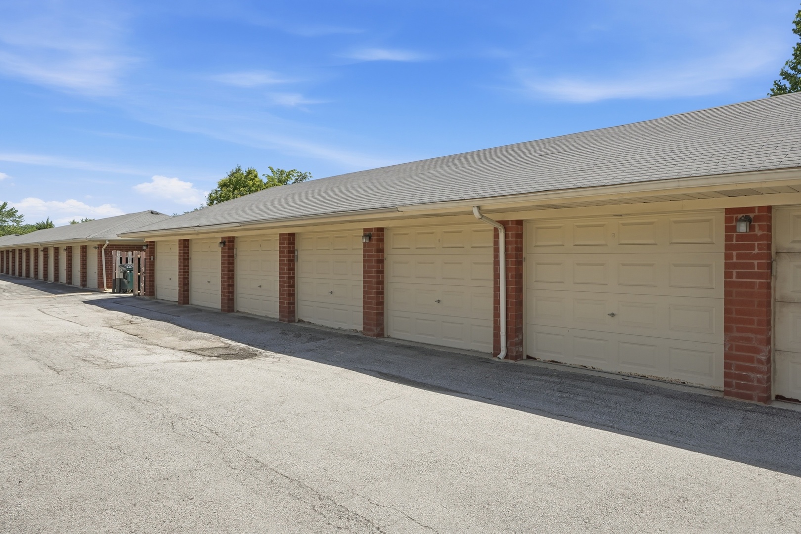 18206 Rita Road, Unit 2B Tinley Park, IL 60477 - Photo 20 of 28