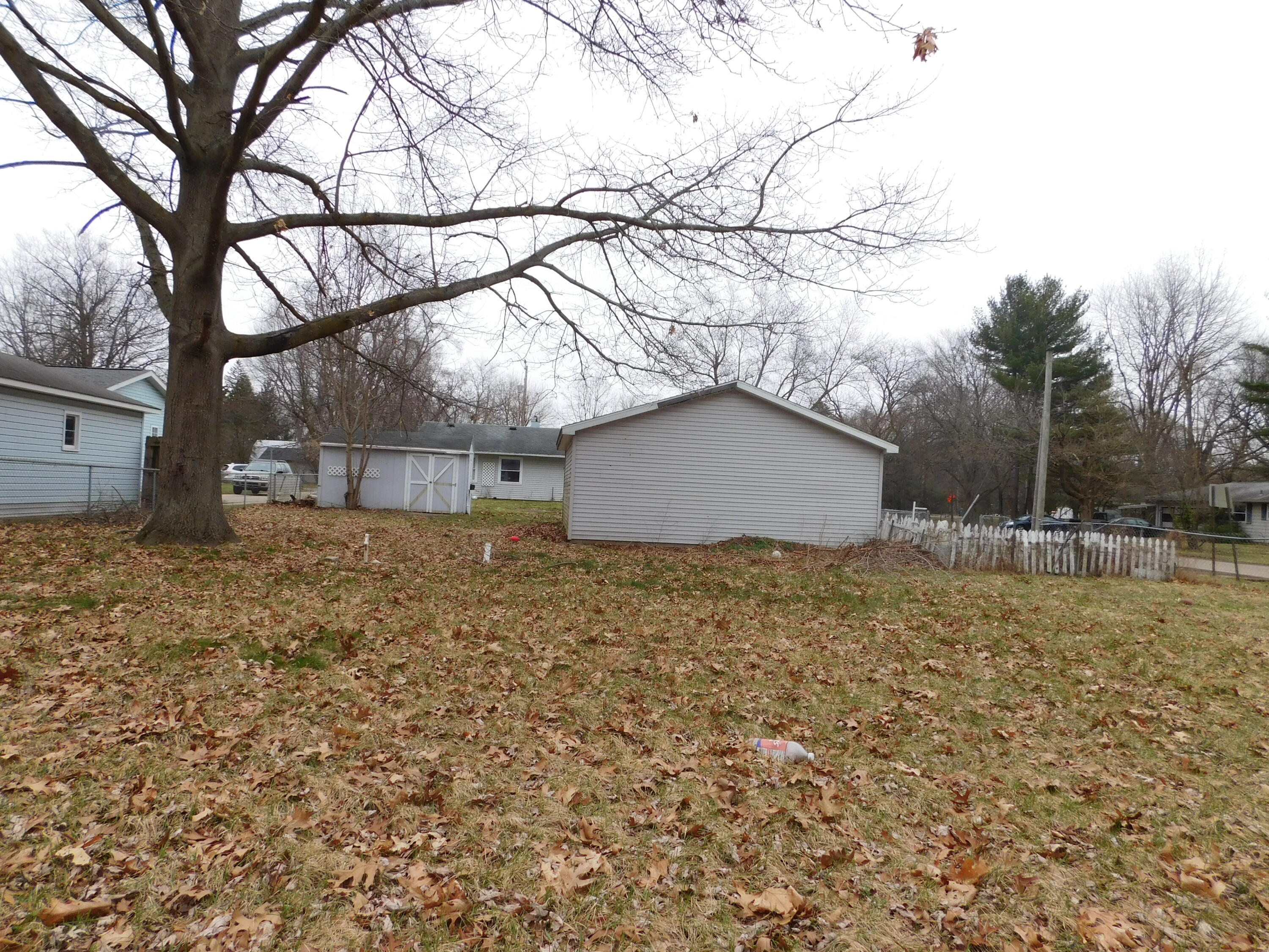 4209 Nazareth Road Kalamazoo, MI 49004 - Photo 20 of 21 DSCN5425