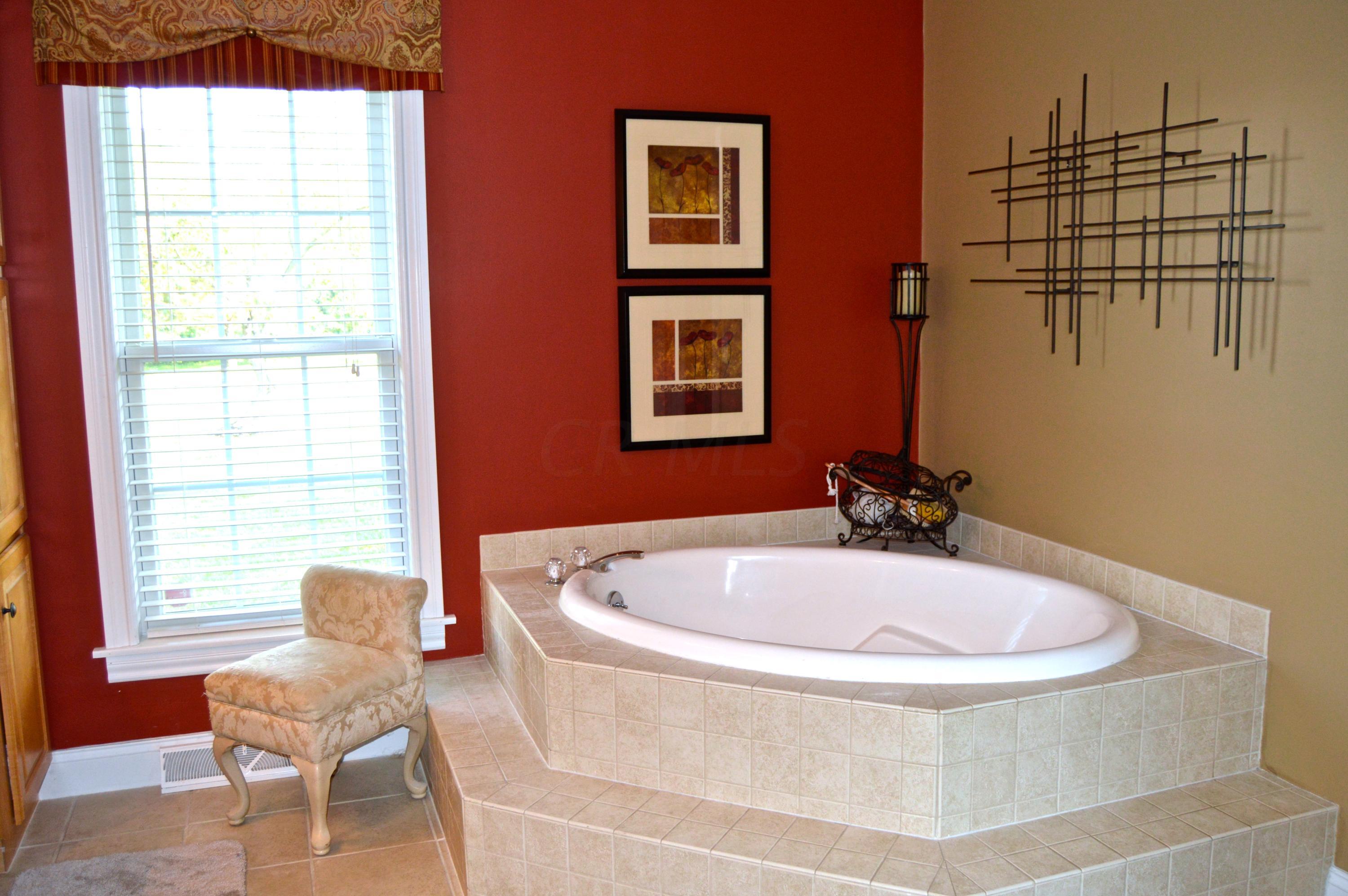 1558 Hiner Road Orient, OH 43146 - Photo 23 of 61 Gallery Image 23