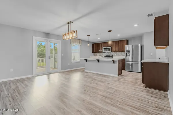 $439,999 | 7312 Port Pl Street, Southport, FL 32409