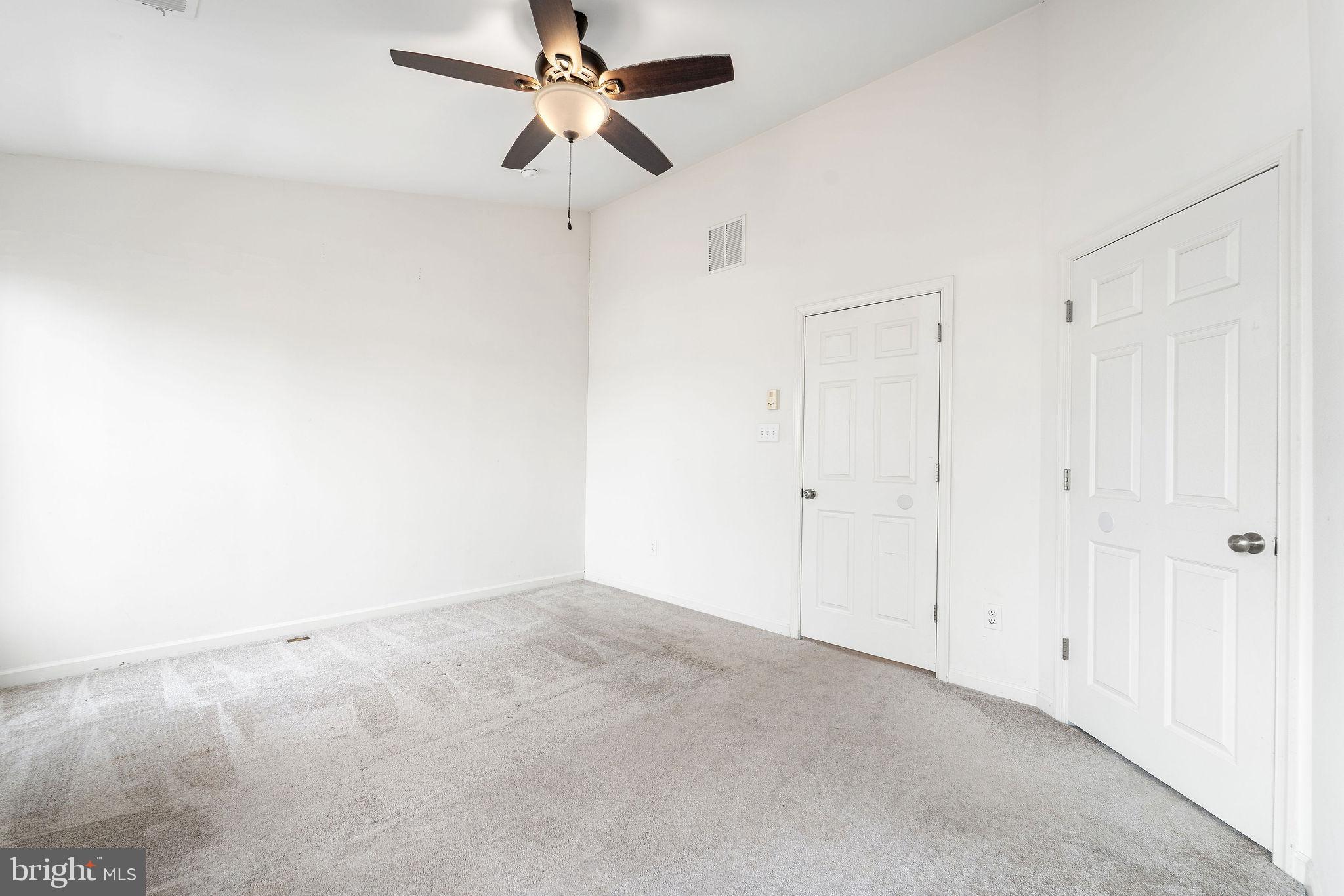 22 River Lane Delanco, NJ 08075 - Photo 24 of 43 a view of a ceiling fan in a room
