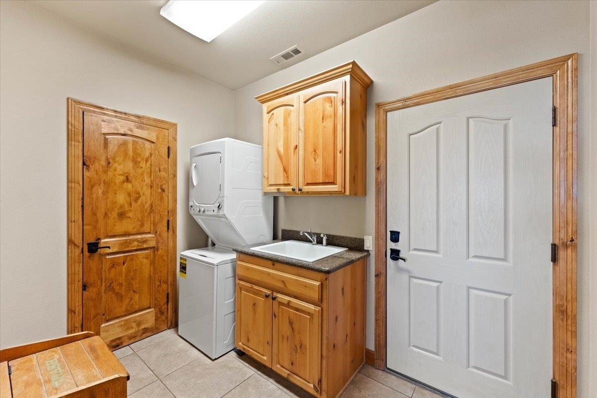 5026 Hoy Road Weed, CA 96094 - Photo 35 of 50 Gallery Image 35