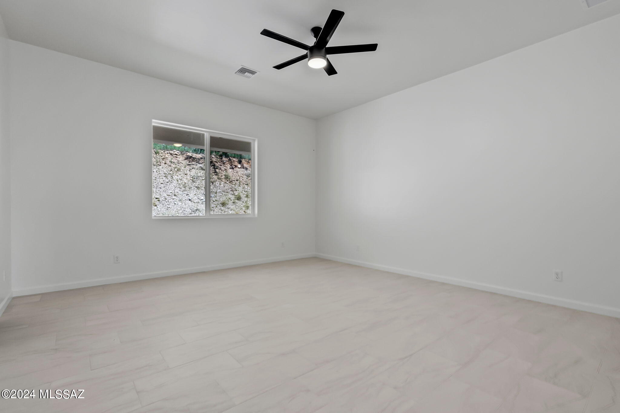 1031 Pino Court Rio Rico, AZ 85648 - Photo 26 of 32 Gallery Image 26