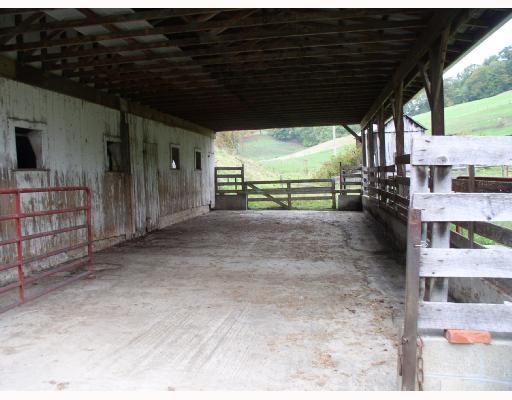 710 Mt Zion Road Prosperity, PA 15329 - Photo 7 of 8 Stable/Barn.