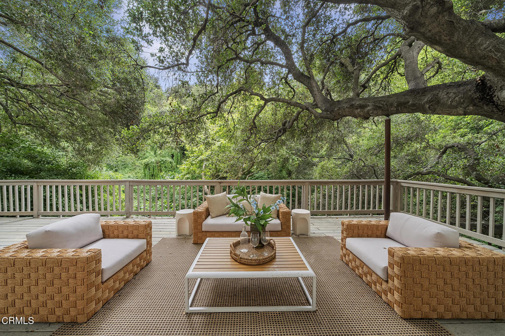 951 Laguna Road Pasadena, CA 91105 - Photo 18 of 50 DSC01469