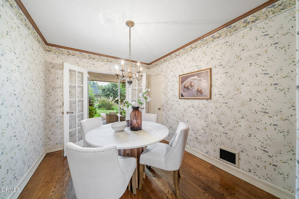 951 Laguna Road Pasadena, CA 91105 - Photo 25 of 50 DSC01619