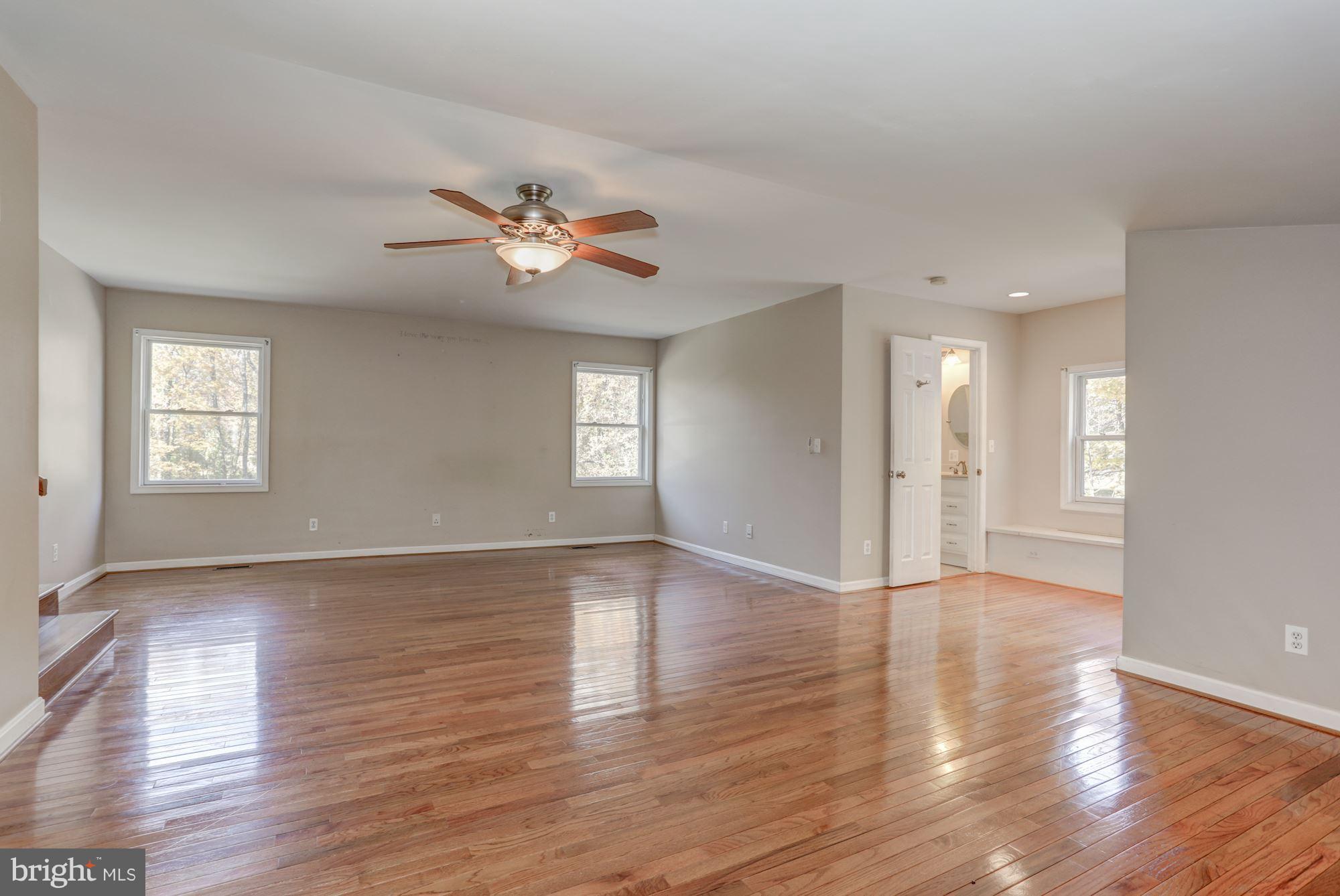 11567 Hume Road Hume, VA 22639 - Photo 16 of 30 Gallery Image 16