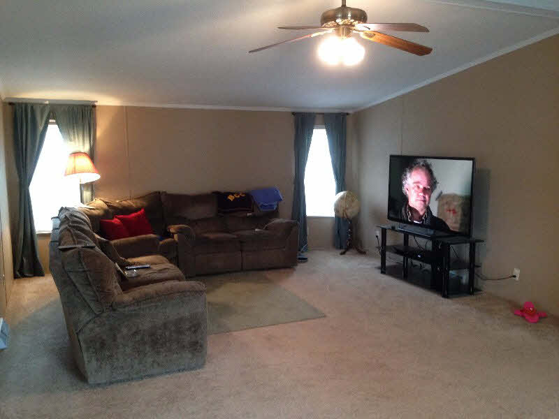 500 35th Street Bay City, MI 48708 - Photo 3 of 10 Gallery Image 3