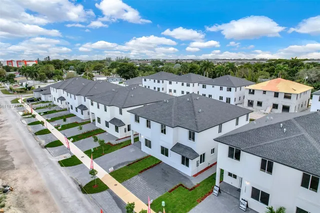 $4,540 | 22425 Southwest 125th Avenue, Unit 19A, Miami, FL 33170