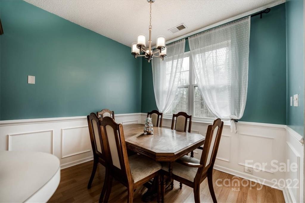 13115 Rothe House Road Charlotte, NC 28273 - Photo 6 of 33 Gallery Image 6