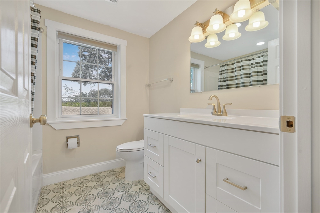 10 13th Street Wareham, MA 02558 - Photo 26 of 28