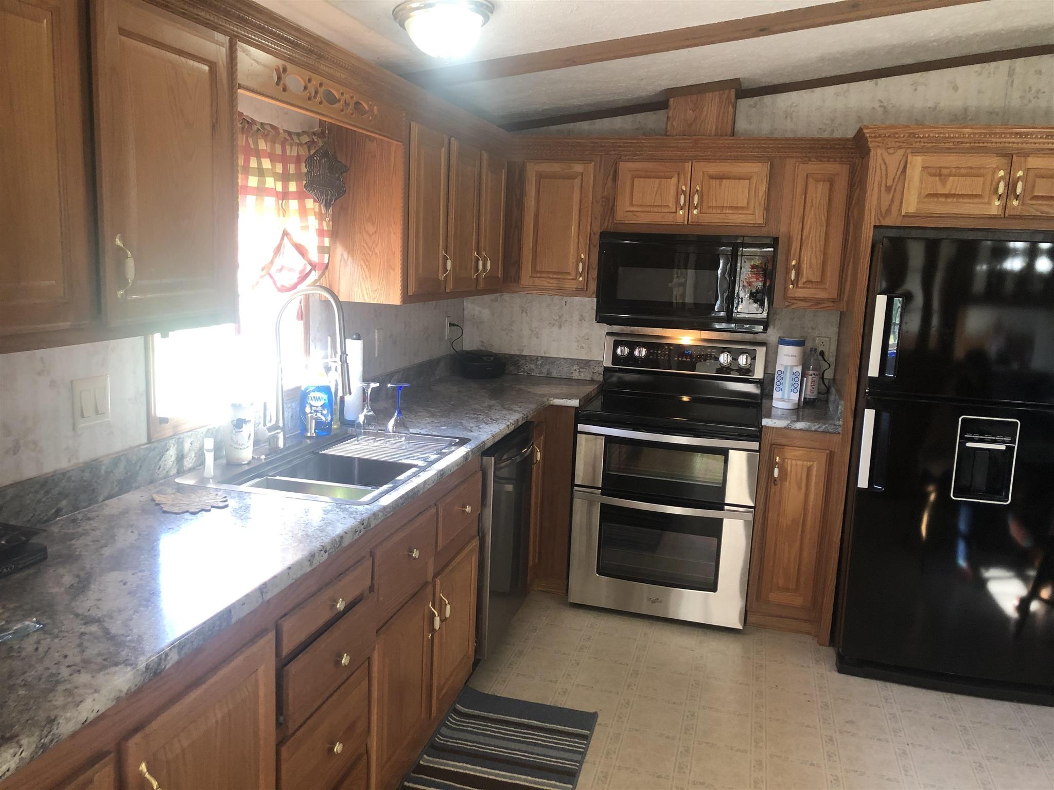 5928 Gustin Road Woodburn, IN 46797 - Photo 15 of 28