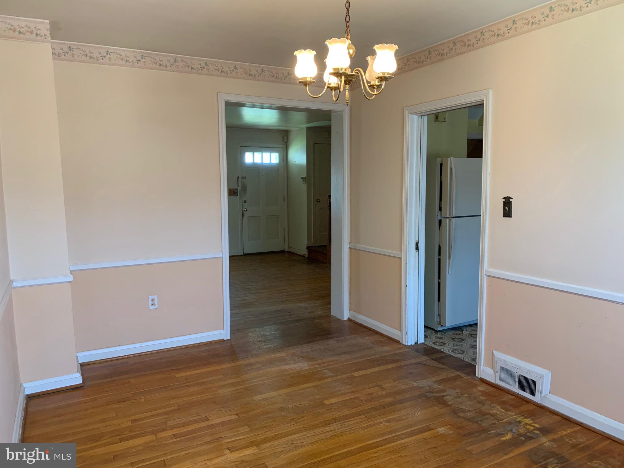 1279 Cedarcroft Road Baltimore, MD 21239 - Photo 3 of 14