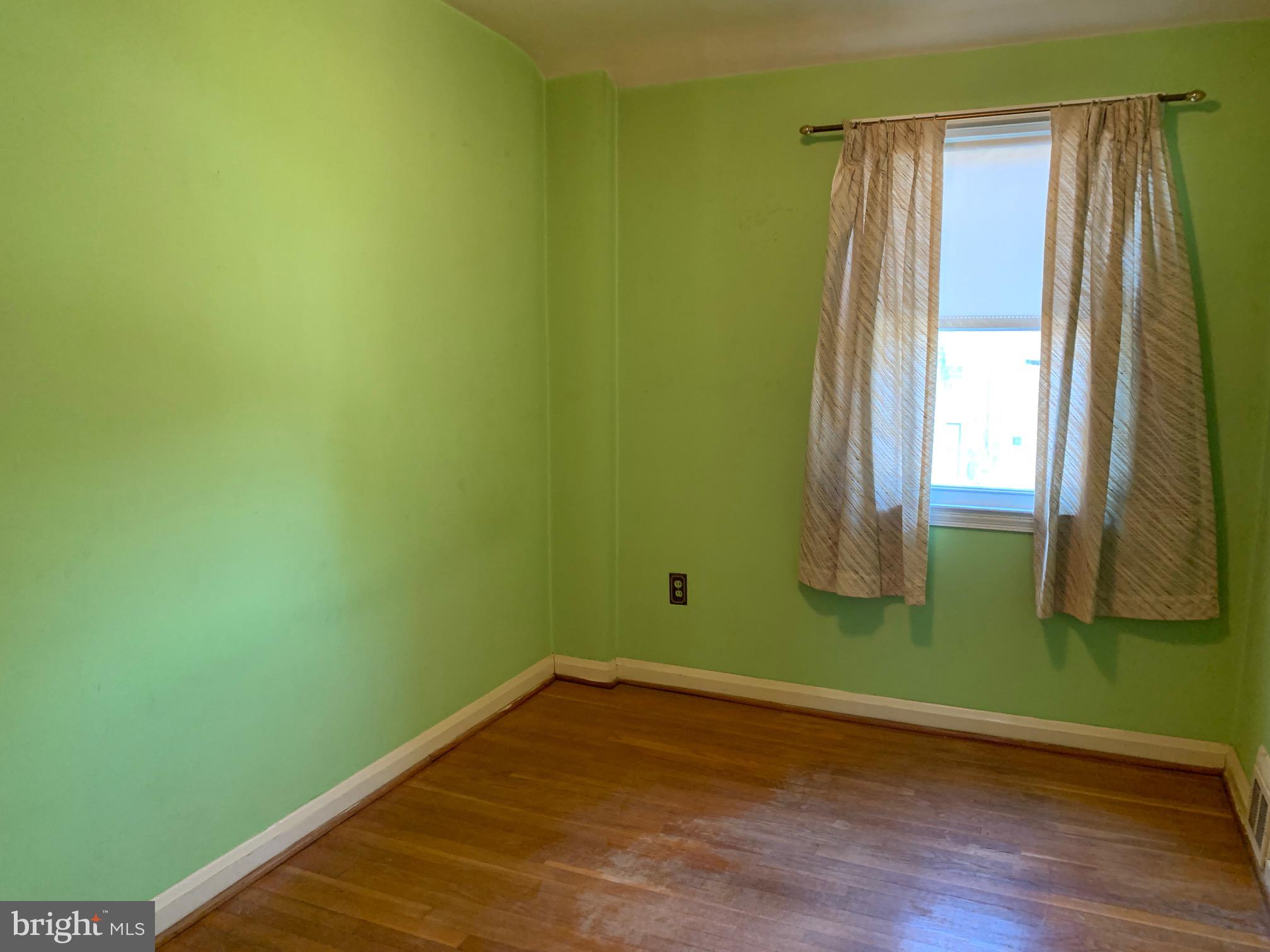 1279 Cedarcroft Road Baltimore, MD 21239 - Photo 8 of 14