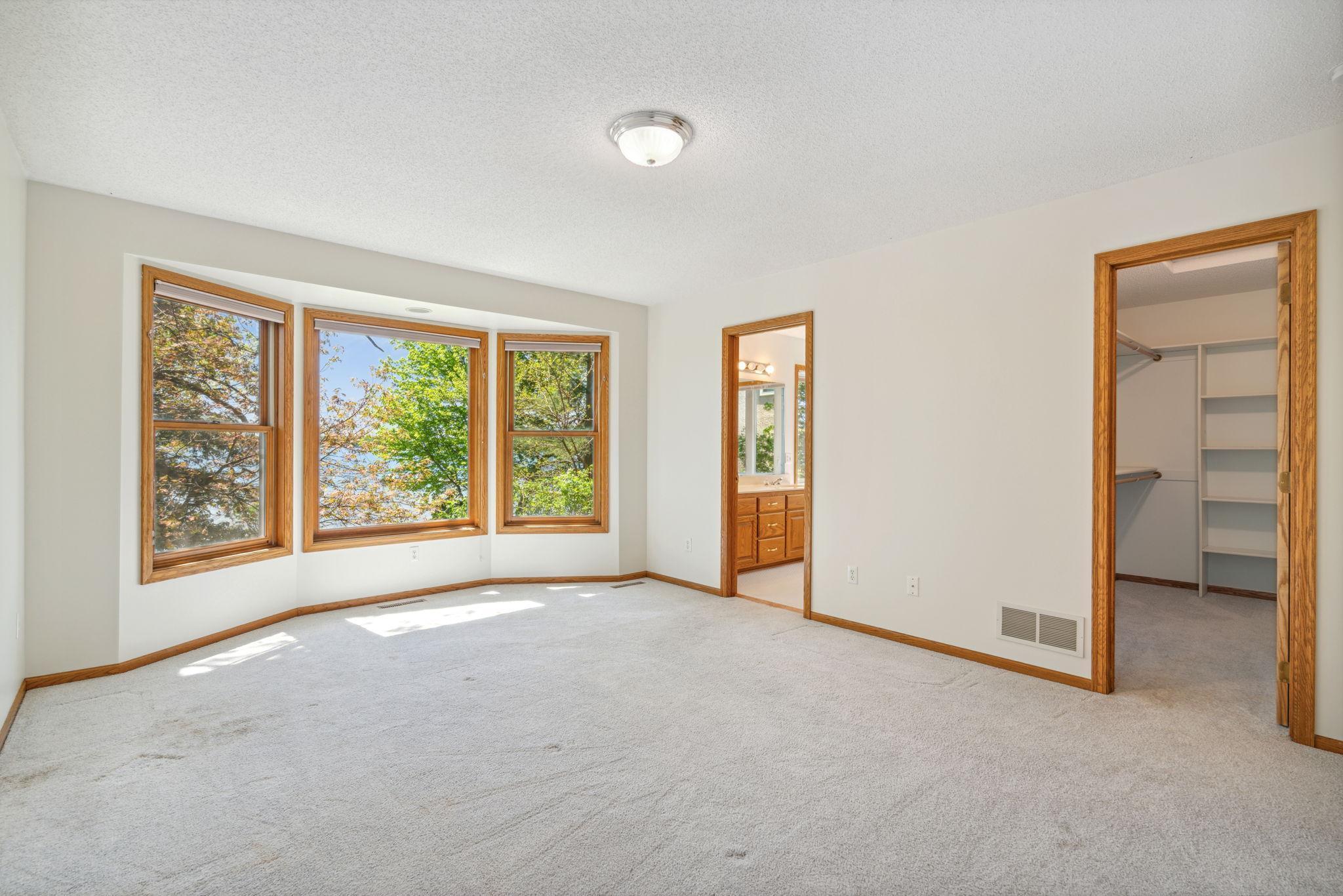 912 County Rd I Shoreview, MN 55126 - Photo 23 of 44 Gallery Image 23