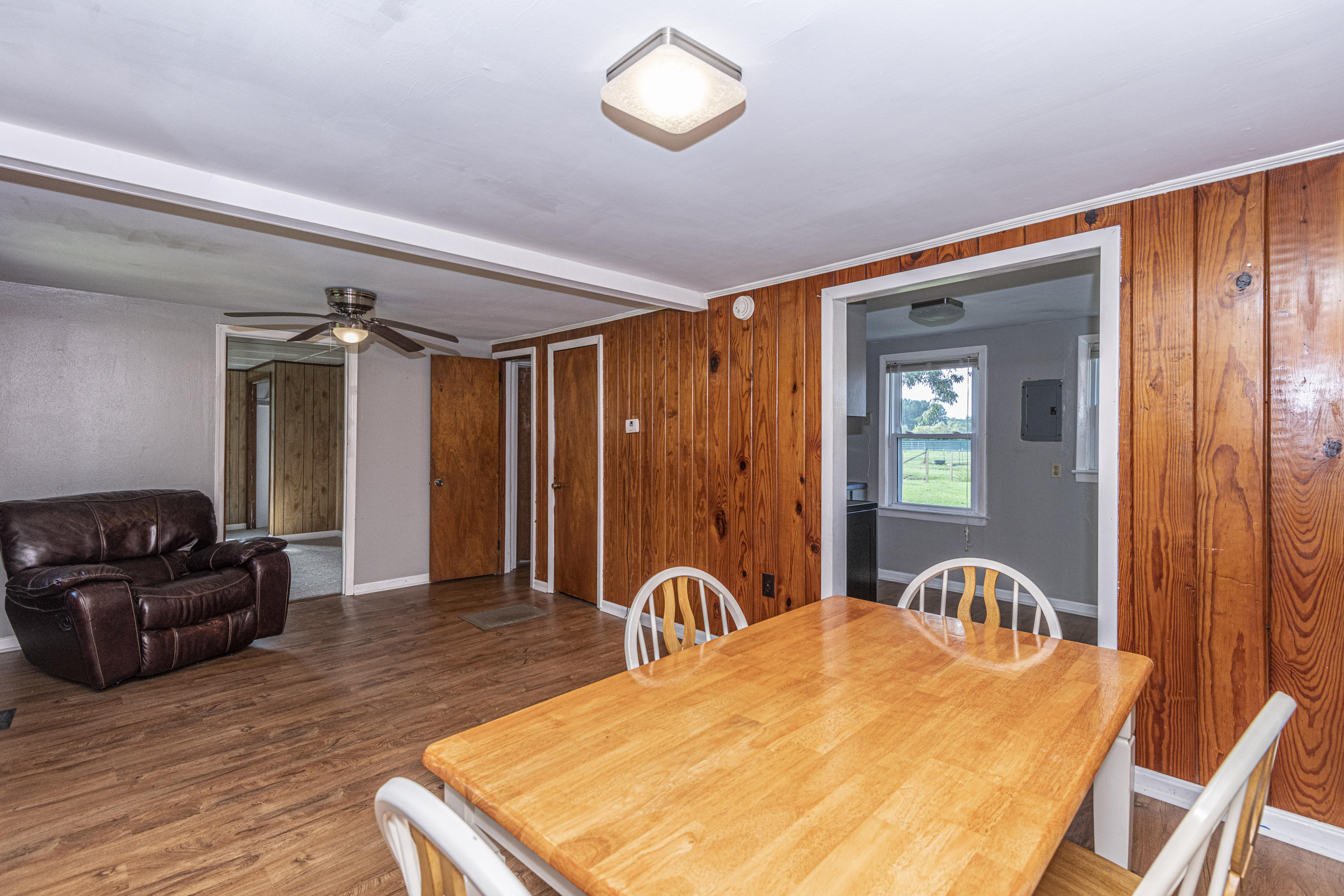 1117 Thames Road Awendaw, SC 29429 - Photo 3 of 16 DSC_6077