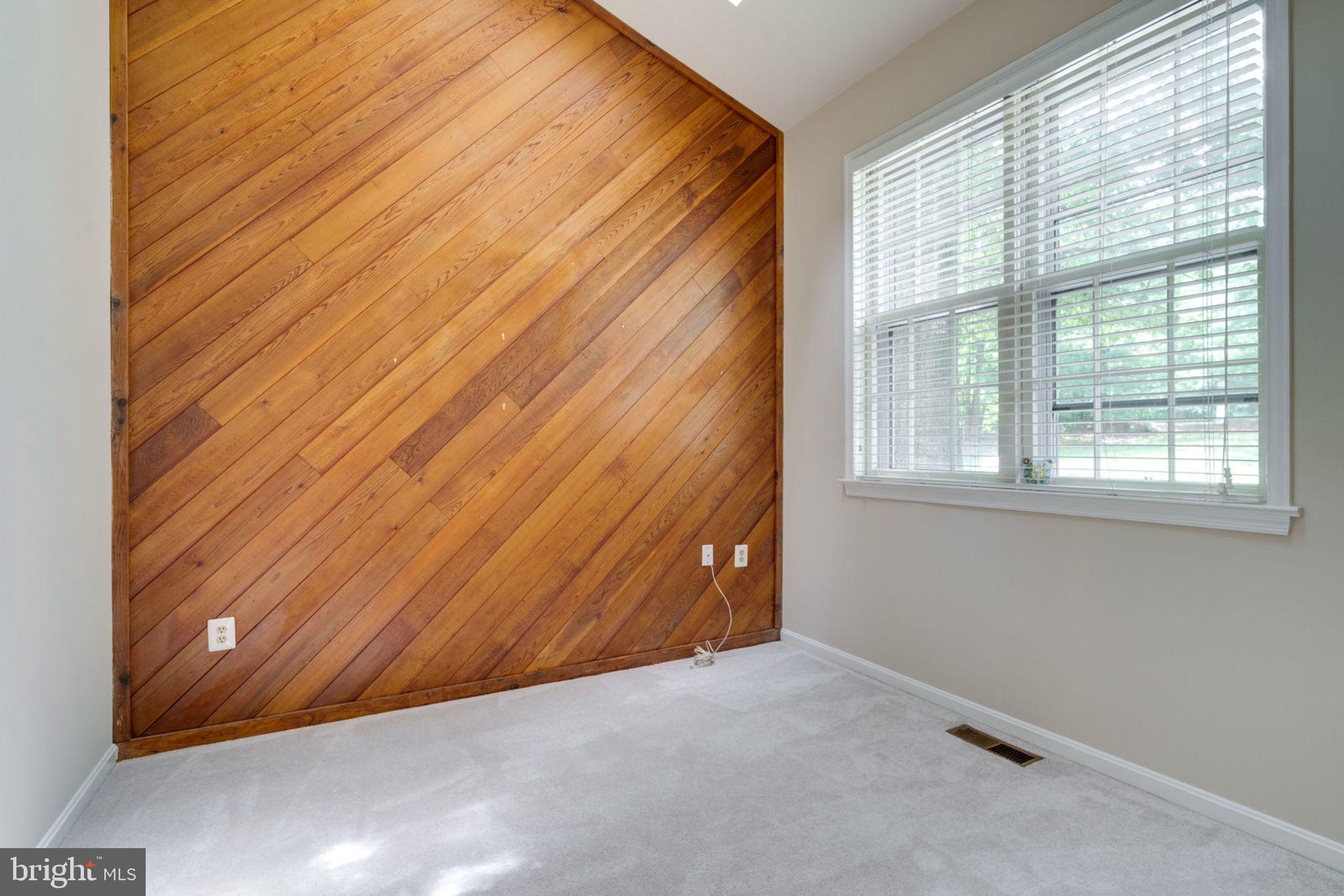 8130 Cliffview Avenue Springfield, VA 22153 - Photo 13 of 50 office/den with vaulted ceiling and large windows