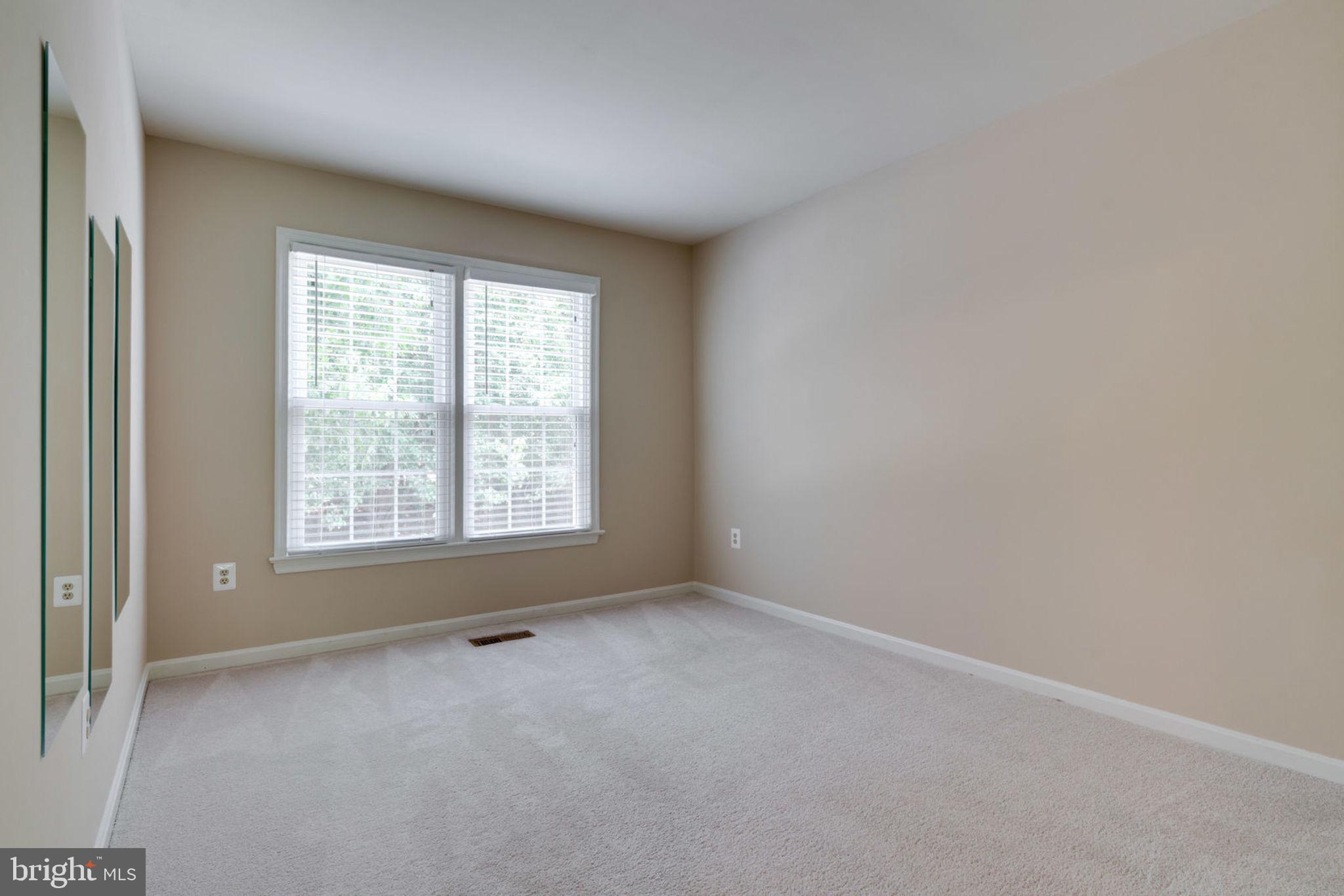8130 Cliffview Avenue Springfield, VA 22153 - Photo 31 of 50 3rd bedroom upstairs with large closet
