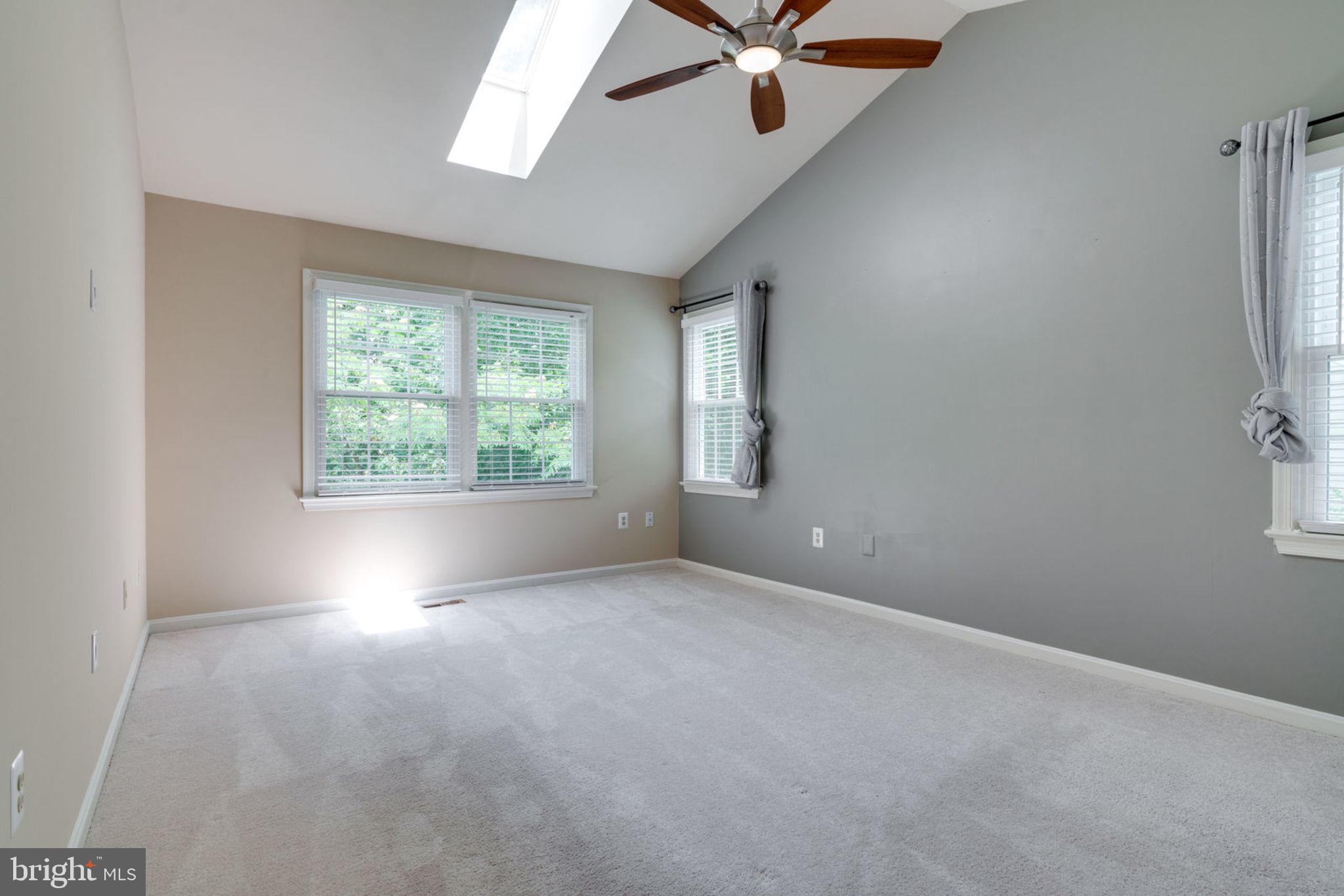 8130 Cliffview Avenue Springfield, VA 22153 - Photo 33 of 50 2nd bedroom upstairs with vaulted ceiling