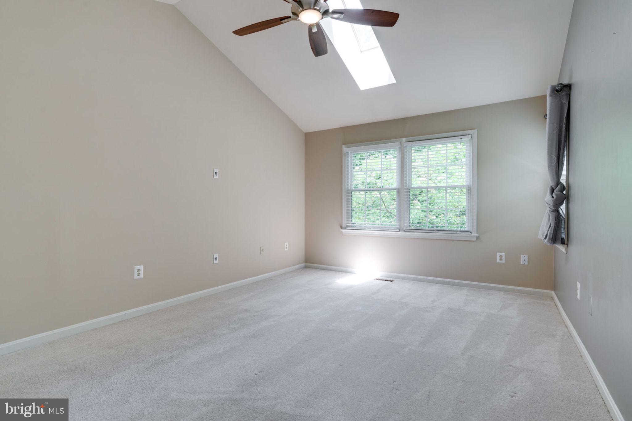 8130 Cliffview Avenue Springfield, VA 22153 - Photo 34 of 50 2nd bedroom overlooks backyard