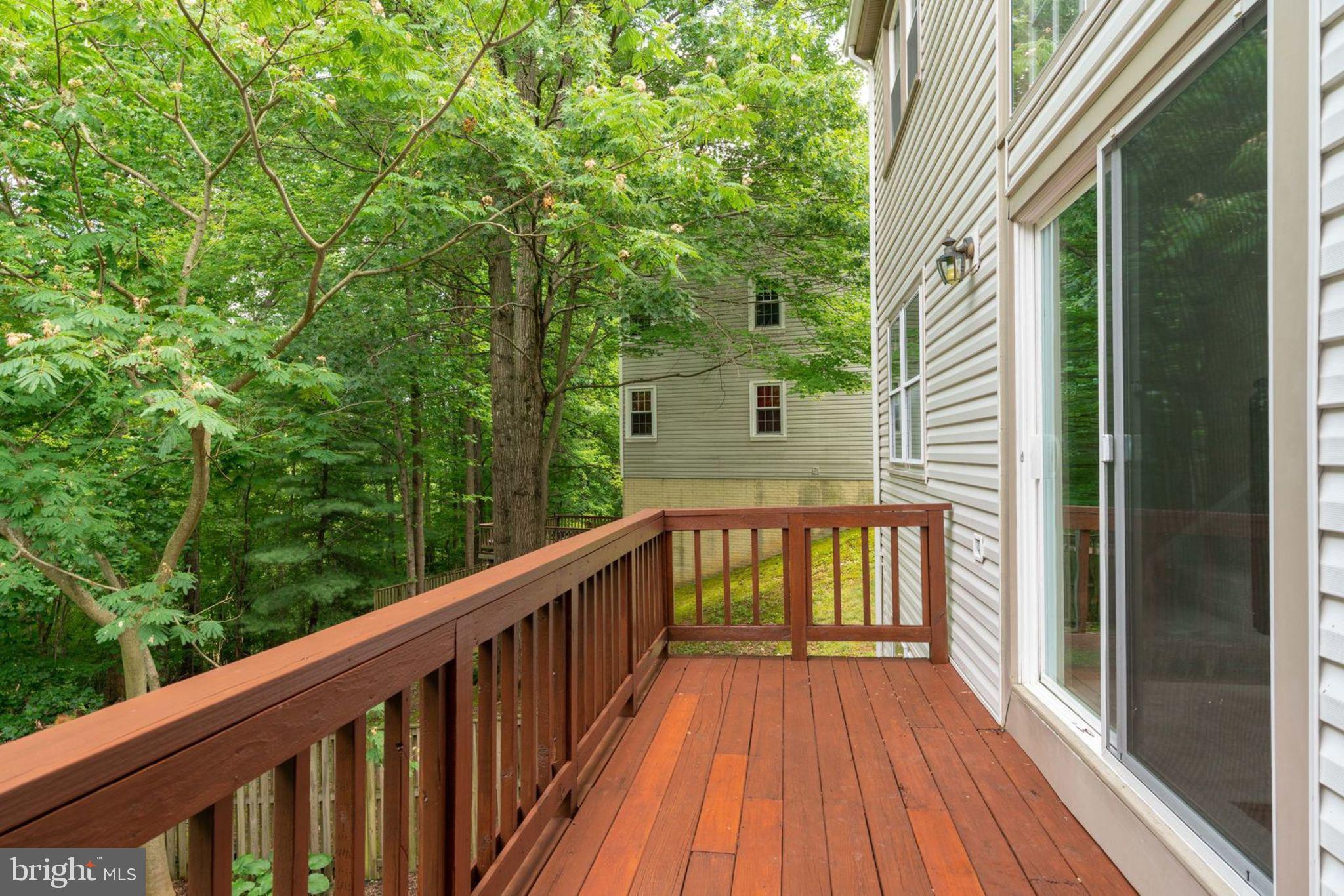 8130 Cliffview Avenue Springfield, VA 22153 - Photo 47 of 50 Balcony