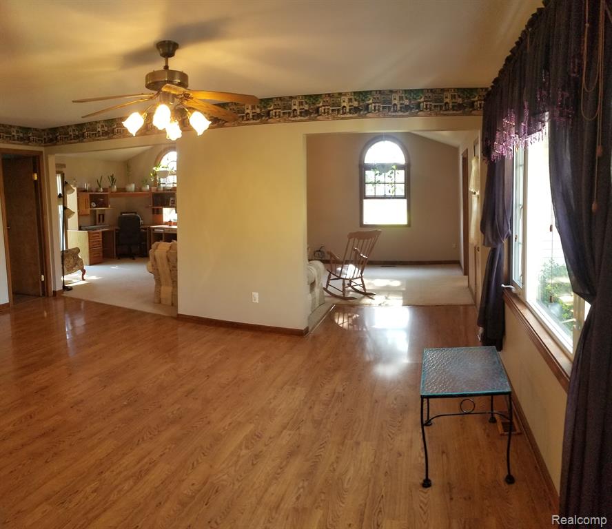 13305 Snell Road Maybee, MI 48159 - Photo 4 of 25