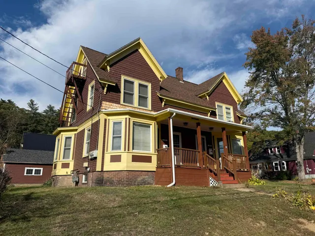 $2,200 | 189 East Bow Street, Unit A, Franklin, NH 03235