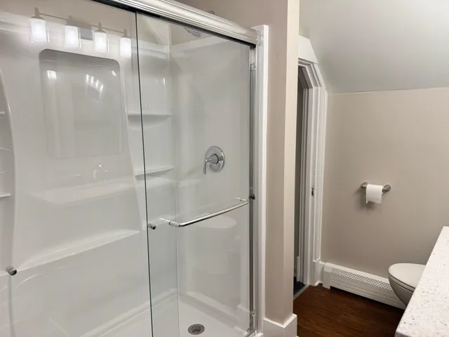 $2,200 | 189 East Bow Street, Unit A, Franklin, NH 03235