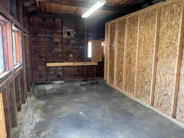 $2,200 | 189 East Bow Street, Unit A, Franklin, NH 03235