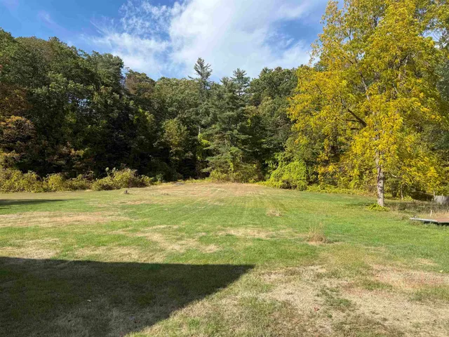 $2,200 | 189 East Bow Street, Unit A, Franklin, NH 03235