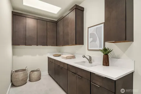 $4,378,000 | 10856 Northeast 12th Street, Bellevue, WA 98004
