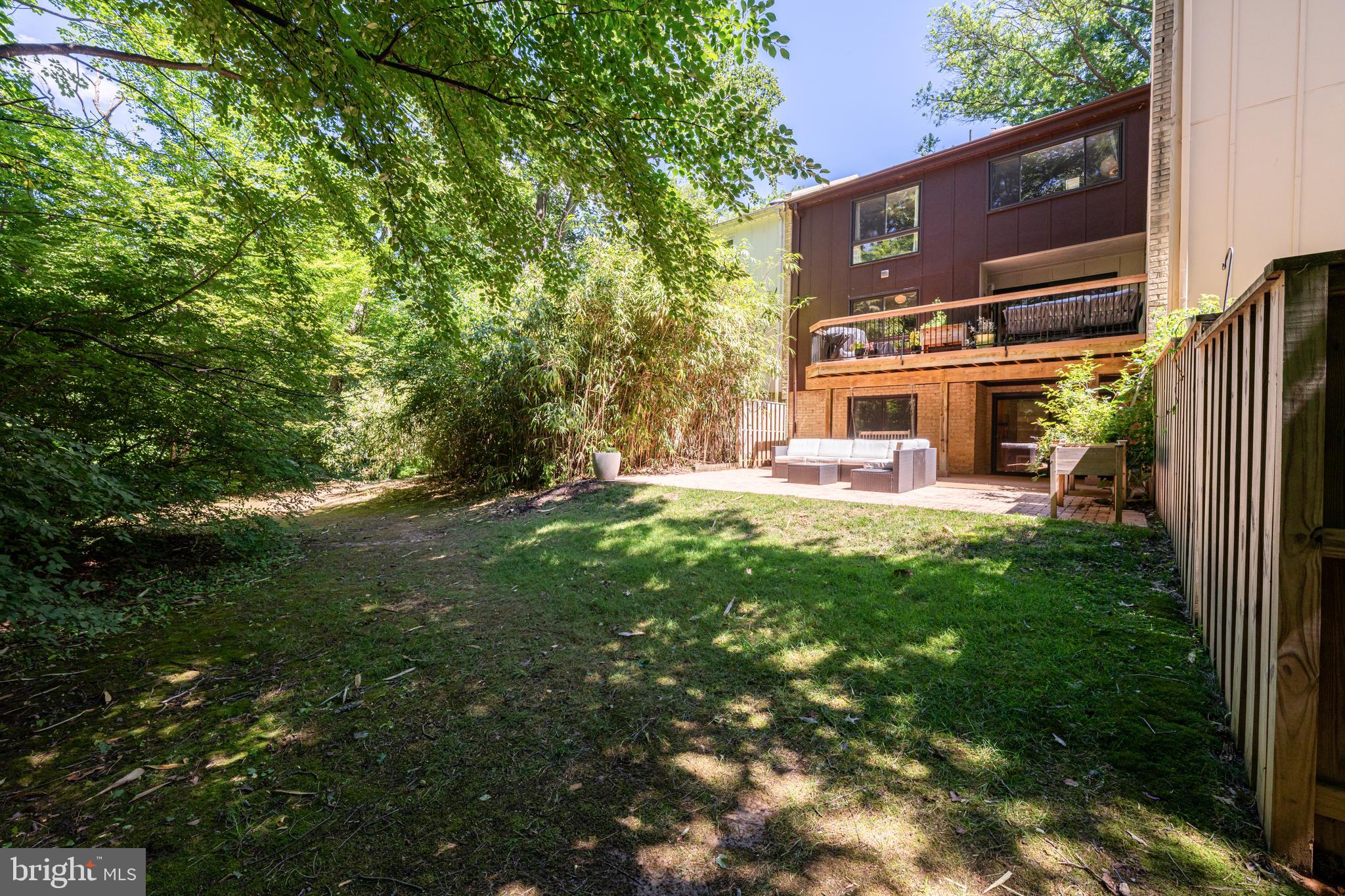 11073 Saffold Way Reston, VA 20190 - Photo 5 of 46 Exterior Back