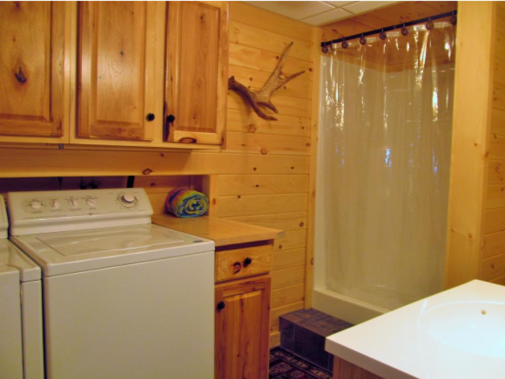 115 Spring Road Pittsburg, NH 03592 - Photo 27 of 31 Gallery Image 27