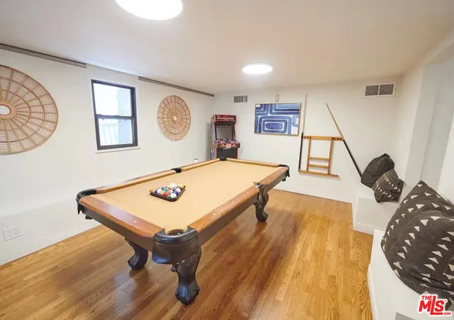 $6,995 | 1522 Pandora Avenue, Los Angeles, CA 90024